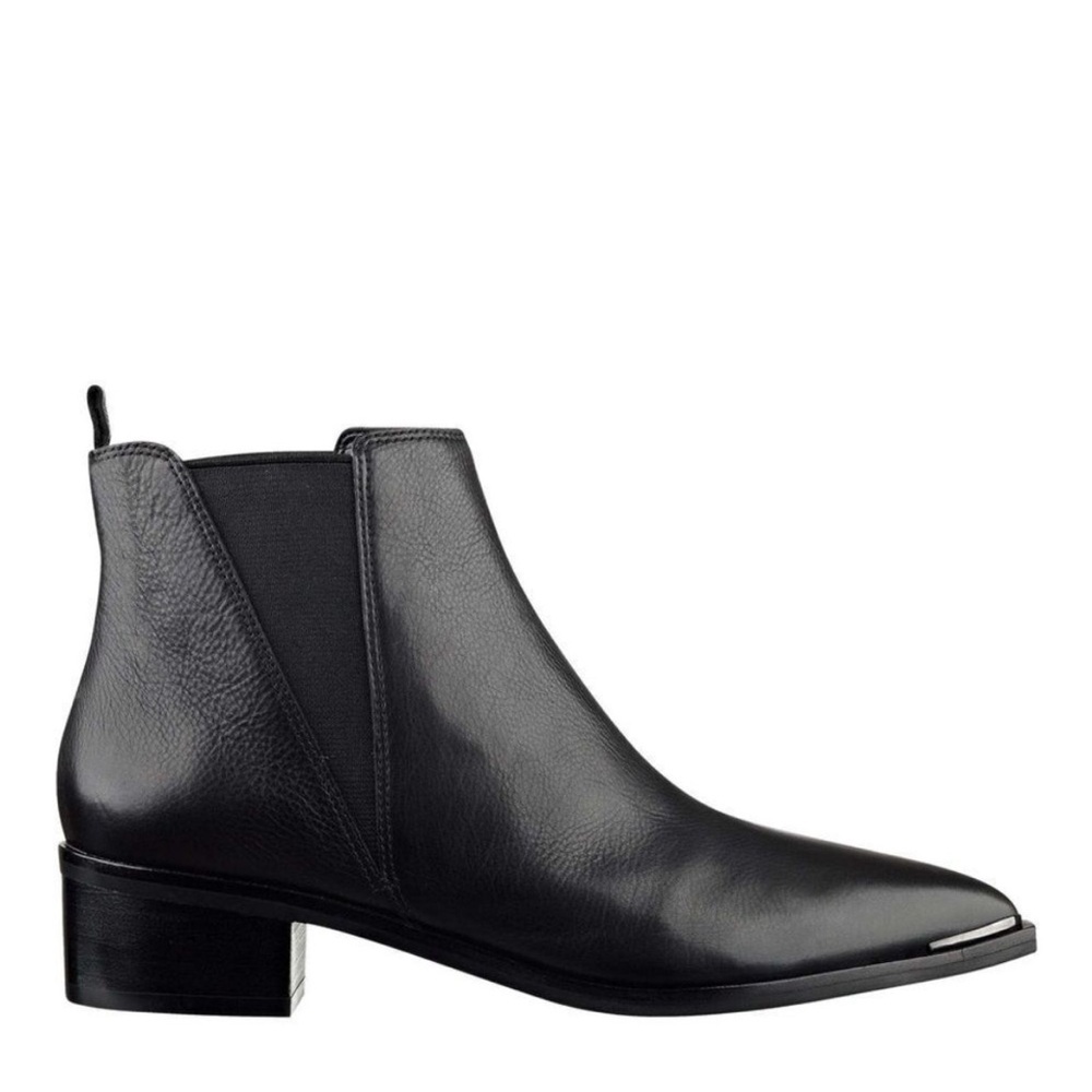 Marc Fisher YALE POINTY TOE CHELSEA BOOTIE Black Leather Ankle Boots 10M